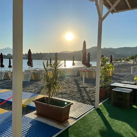 Bed & Breakfast Sansi's 3*