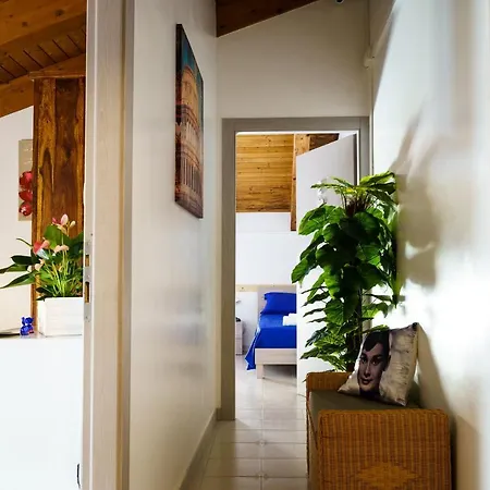 Bed & Breakfast Sansi's 3*