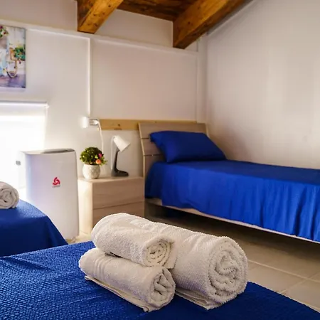 Sansi's Bed & Breakfast Sapri