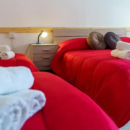 Sansi's Bed & Breakfast